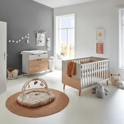 2-teiliges Spar-Set Babyzimmer Lovis mit Kommodenfüßen 88cm für die schmale Wickelkommode Babyzimmer Sets